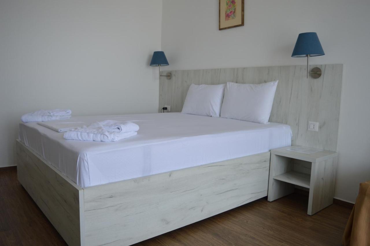 Hotel La Terrazza Dojran Ngoại thất bức ảnh