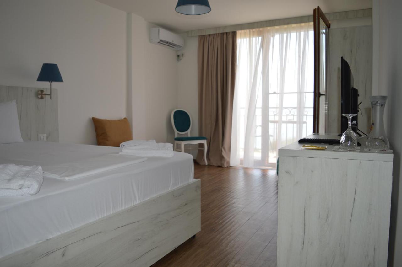 Hotel La Terrazza Dojran Ngoại thất bức ảnh